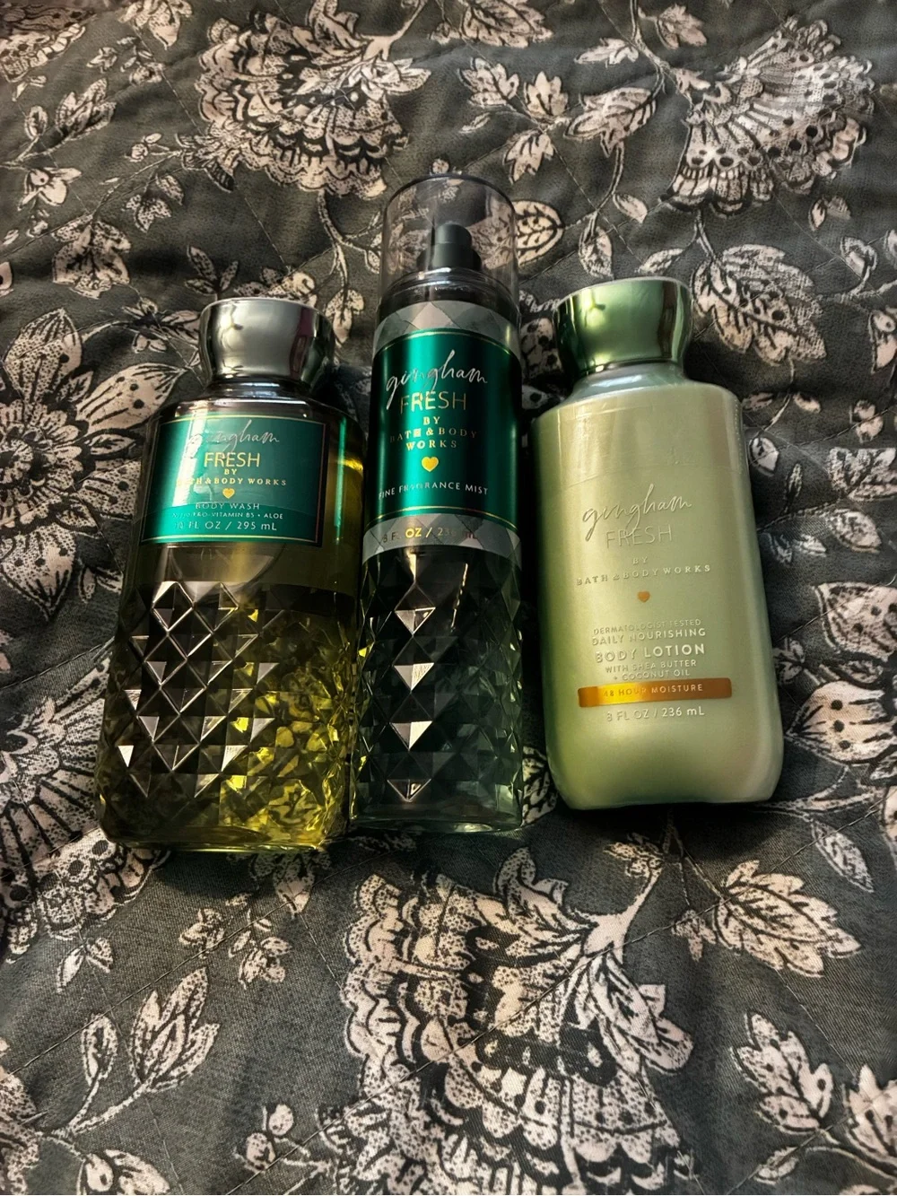 Bath & Body Works Gingham Fresh Body Wash, Lotion & Mist - Green